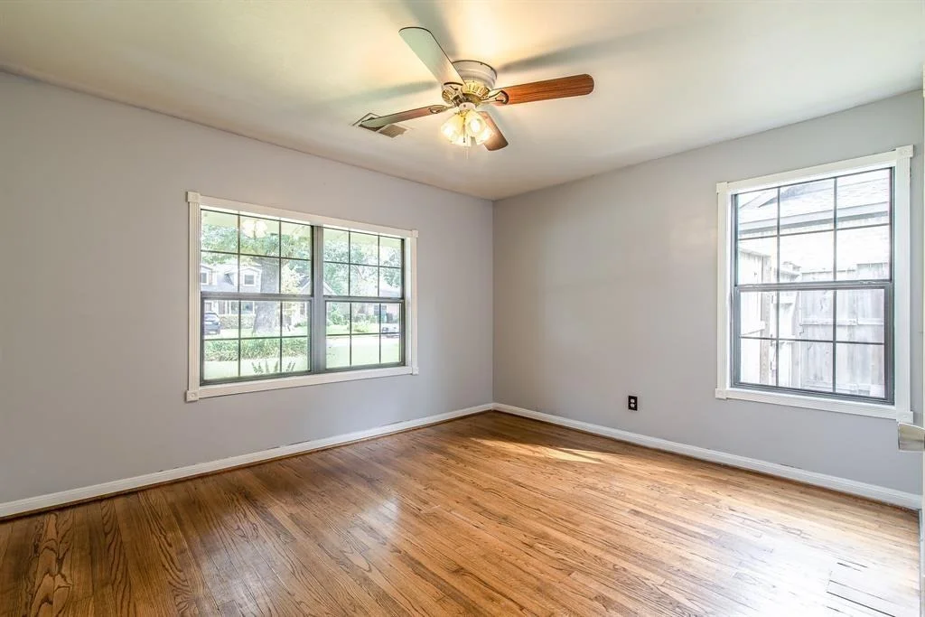 Photo of 1441 Chamboard Lane