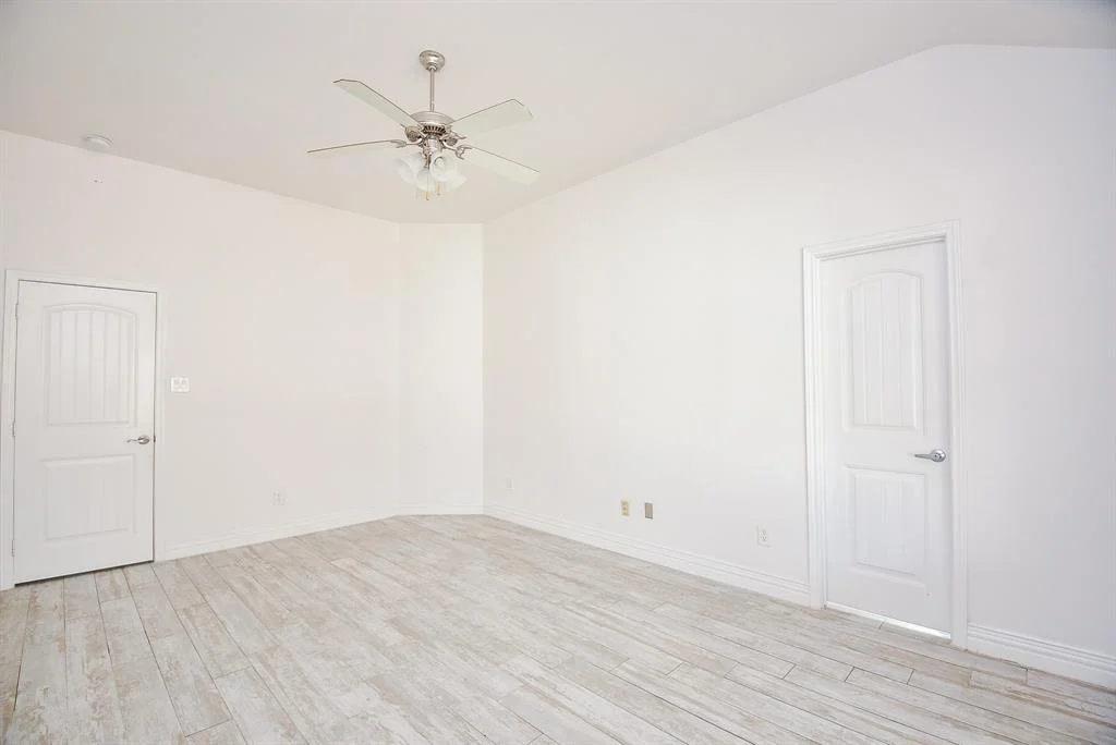 Photo of 1049 Misty Cliff