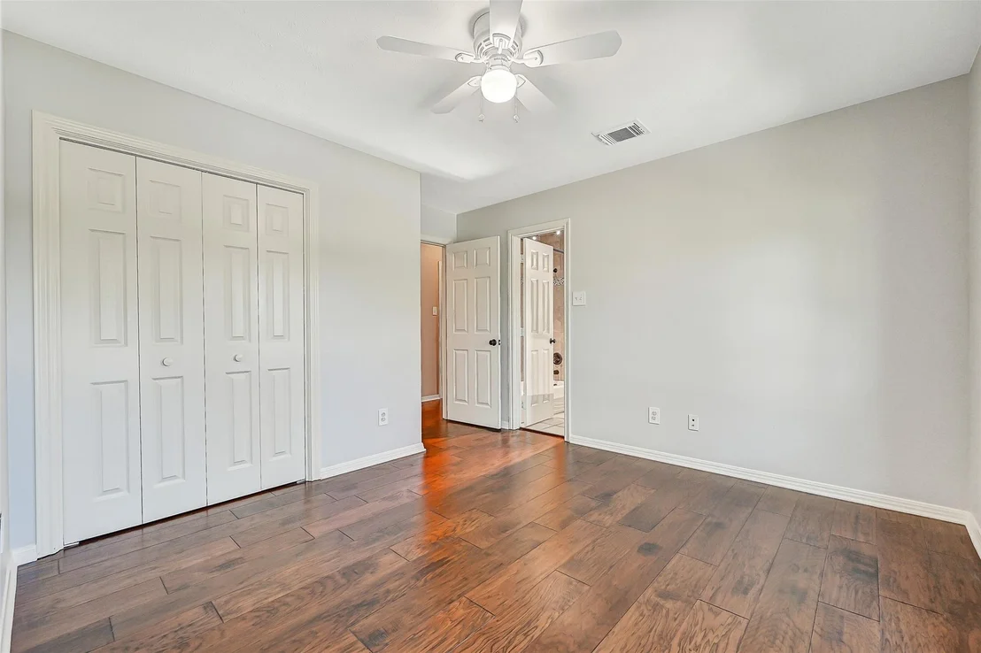 Photo of 101 Oak Drive