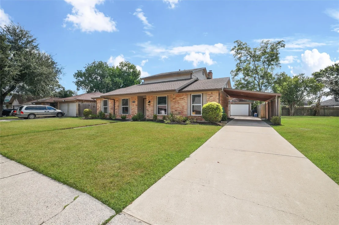 Photo of 10906 Sagecrest Lane