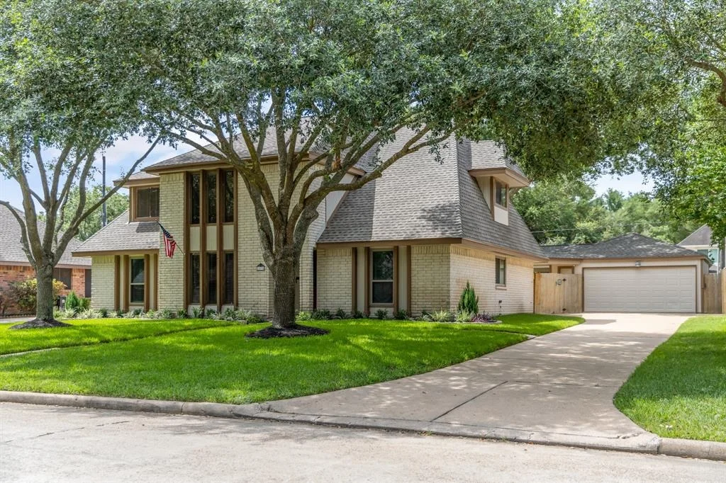Photo of 15735 Mesa Gardens Drive