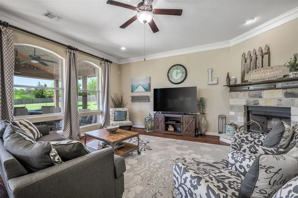 Photo of 3335 Rolling Valley Lane