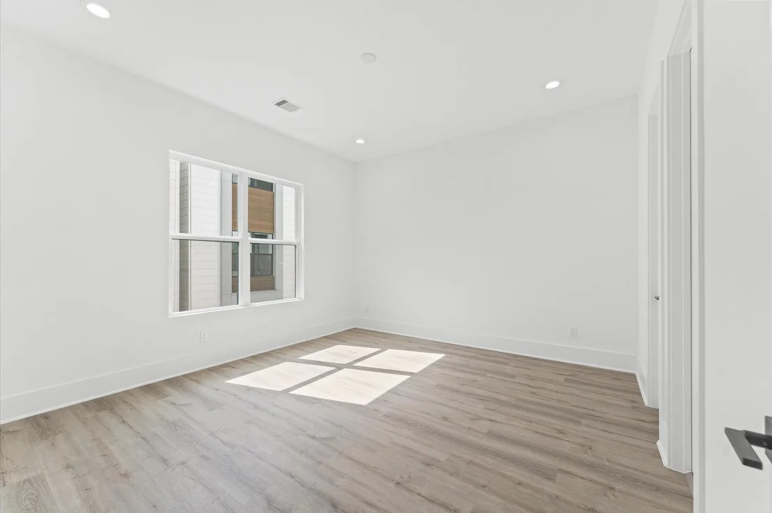Photo of 1843 Wycliffe Drive