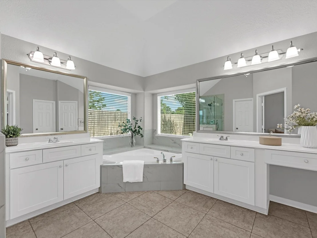 Photo of 3906 Belvoir Park Drive