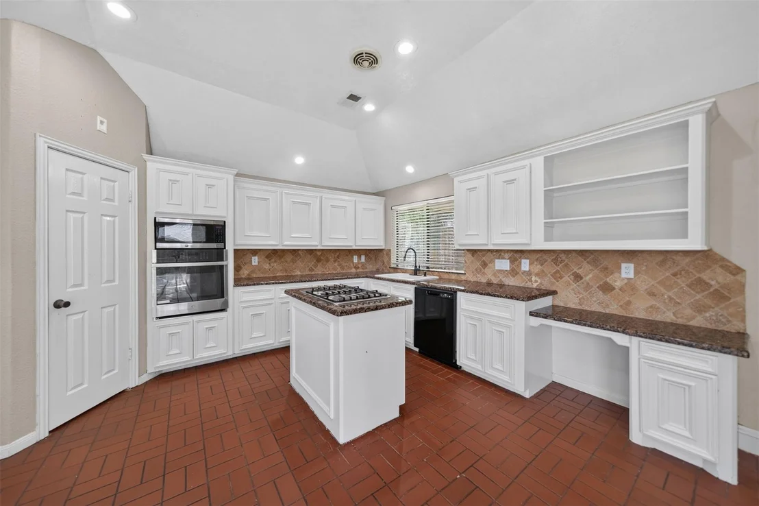 Photo of 22918 Glenover Drive