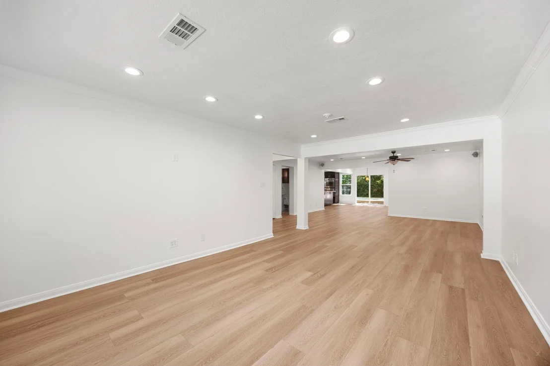 Photo of 9111 Timberside Drive