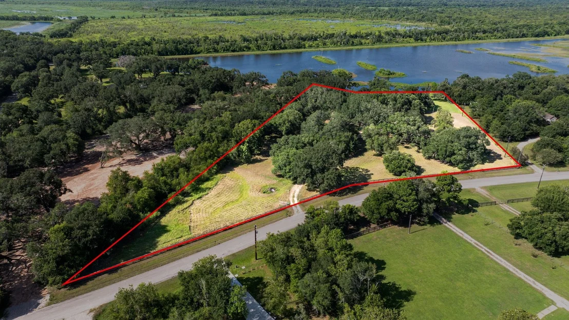 Photo of 21802 Lake View Road
