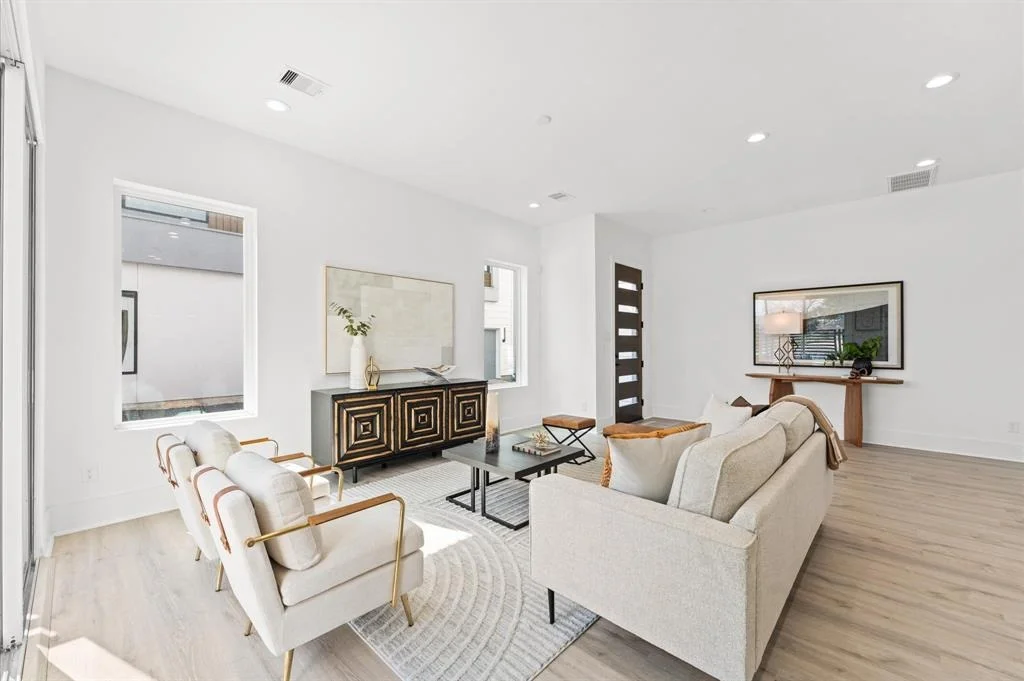 Photo of 1847 Wycliffe Drive