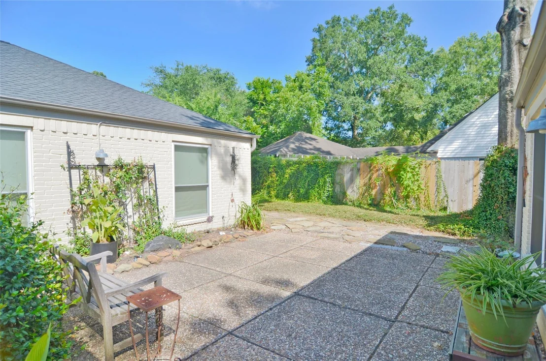 Photo of 4247 Crownwood Drive