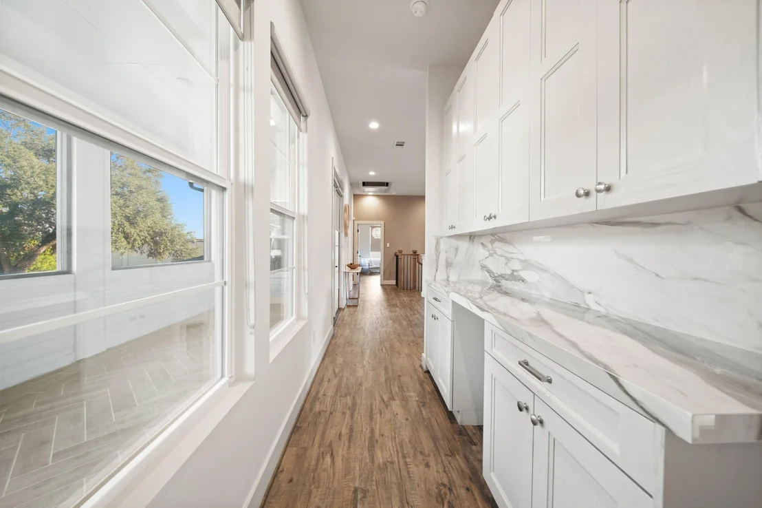 Photo of 5434 Windswept Lane