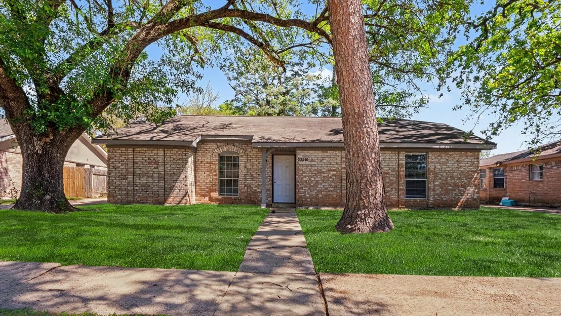 Photo of 23210 Earlmist Drive