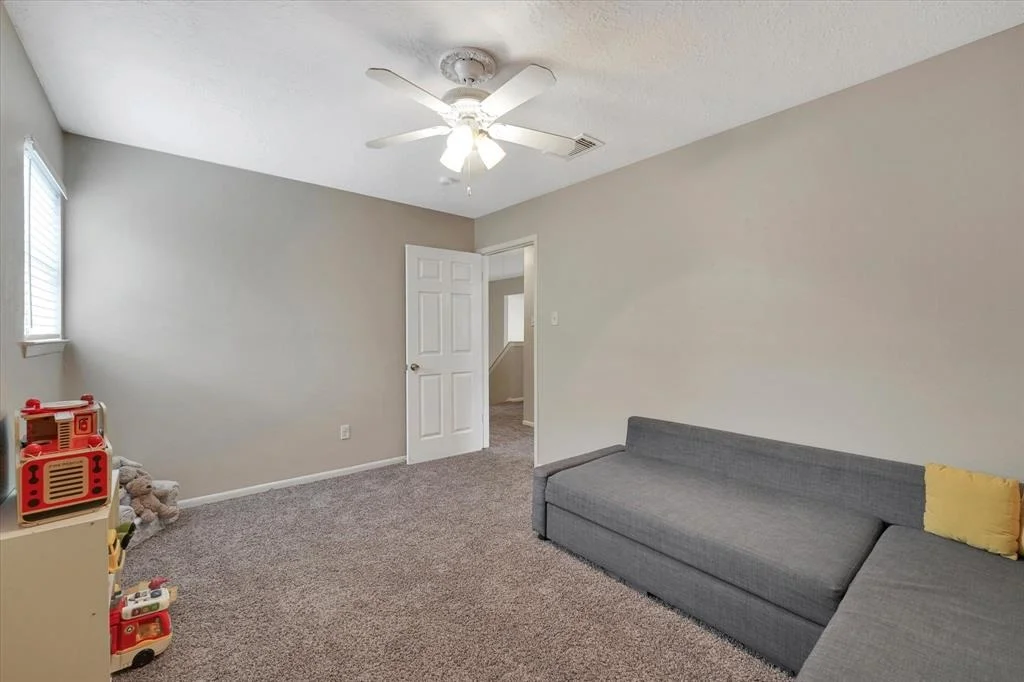 Photo of 307 Woodcombe Drive