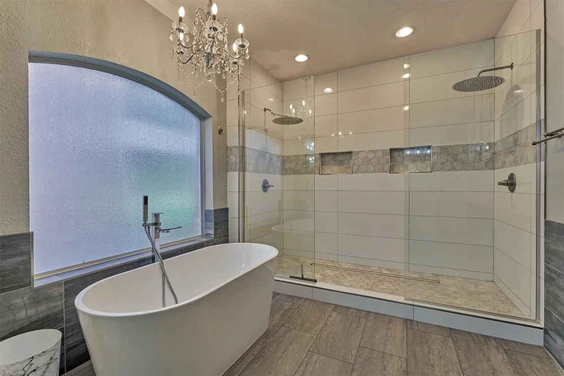 Photo of 609 Edgewood Drive
