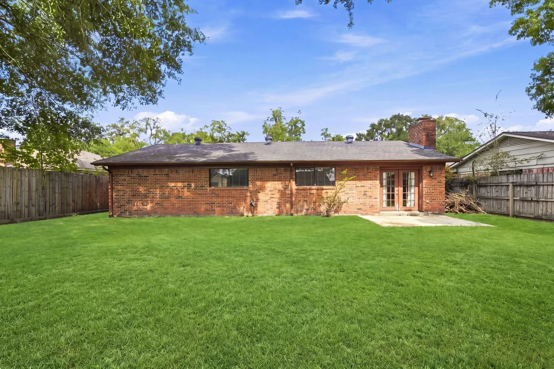 Photo of 3906 Wintergreen Drive