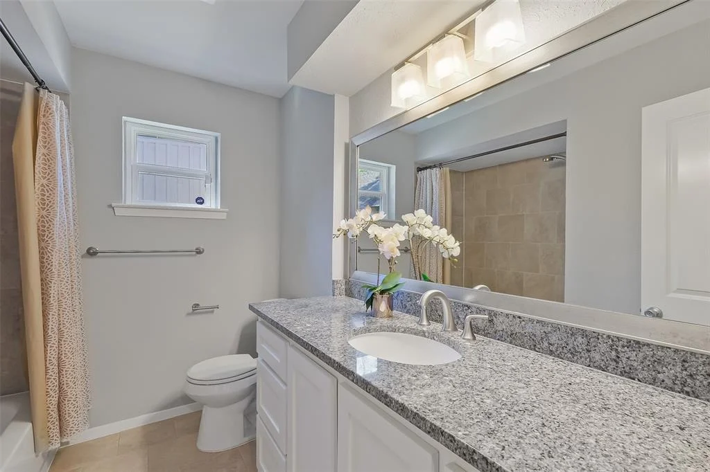 Photo of 1750 Maux Drive
