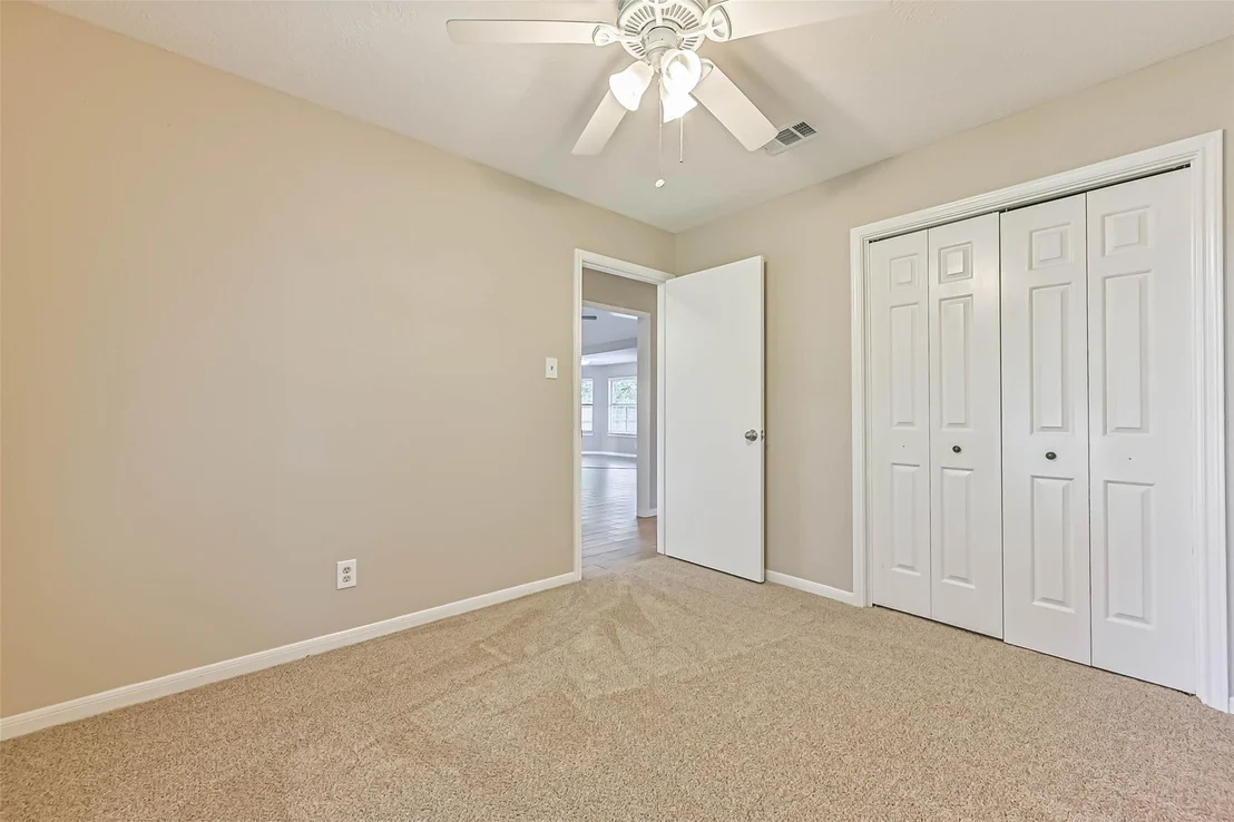 Photo of 1504 Windsor Drive