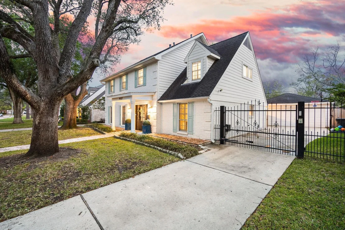 Photo of 14527 Chadbourne Drive