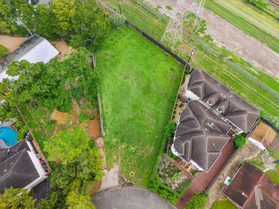 Photo of 16 Hackberry Lane