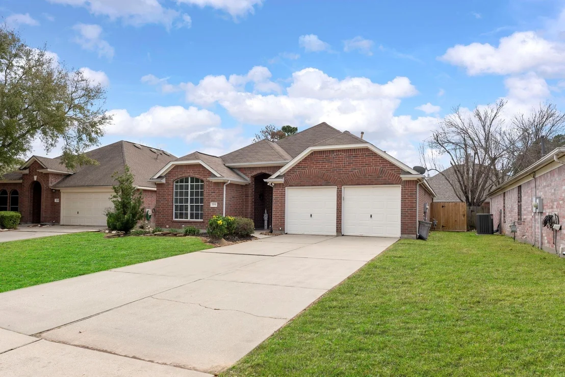 Photo of 2015 Louetta Brook Court