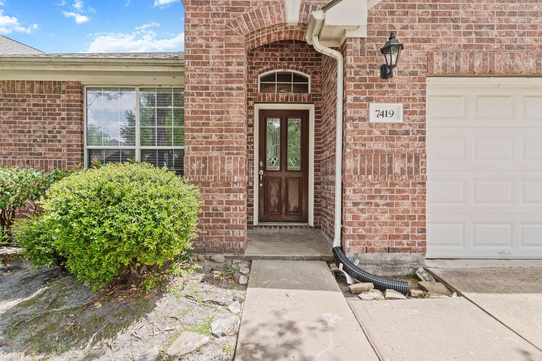 Photo of 7419 Avalon Trace