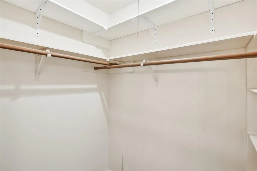 Photo of 5502 Moss Glenn Lane