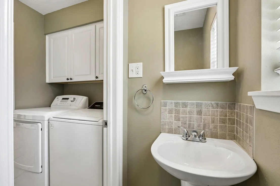 Photo of 1446 Davon Lane