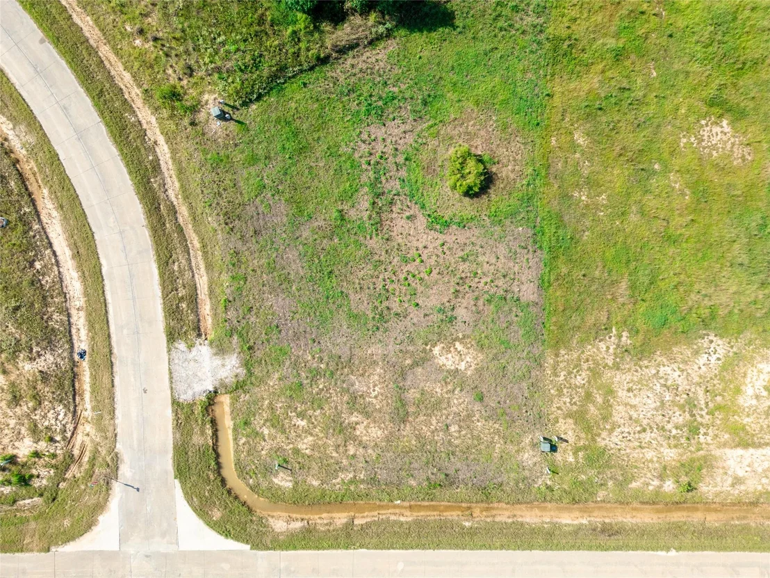 Photo of 505 Road 5739
