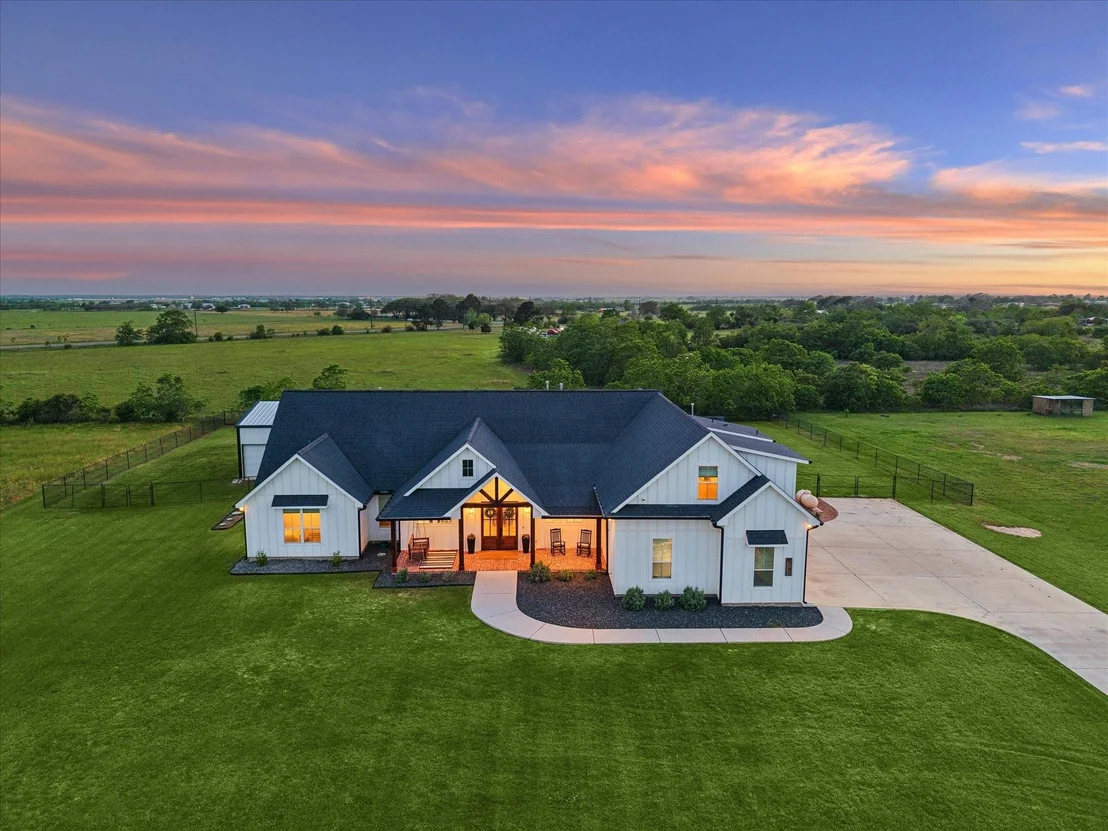 Photo of 5131 Timber Ridge Drive