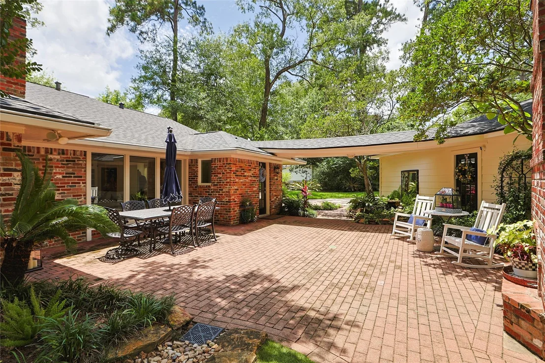 Photo of 621 Augusta Park