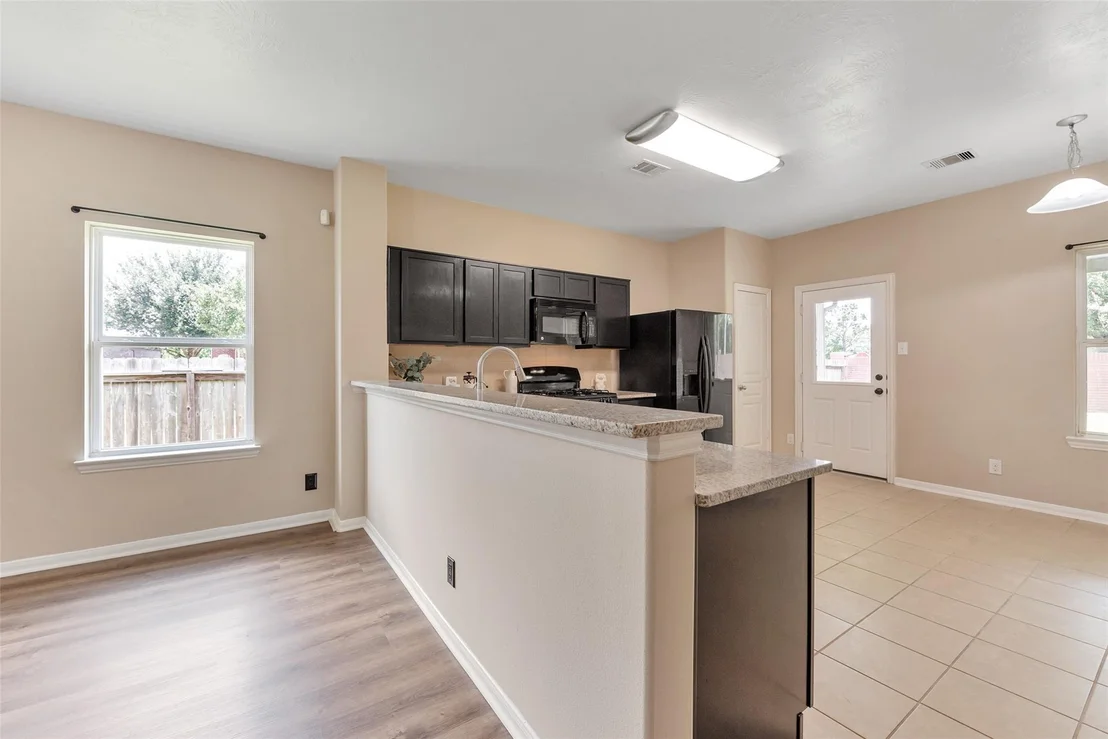 Photo of 18203 Canary Bluff Lane