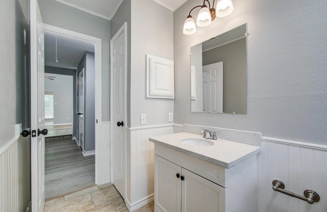 Photo of 13215 Bunker Hill Drive