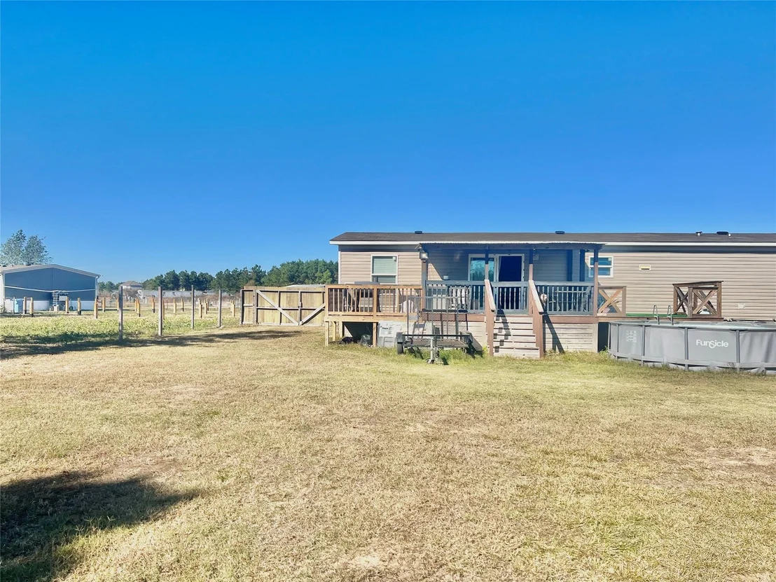 Photo of 1160 Road 5701