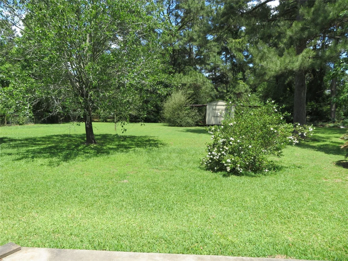 Photo of 15682 Highway 105