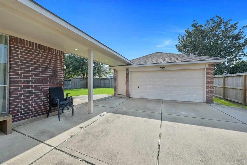 Photo of 8922 Ballinger Drive