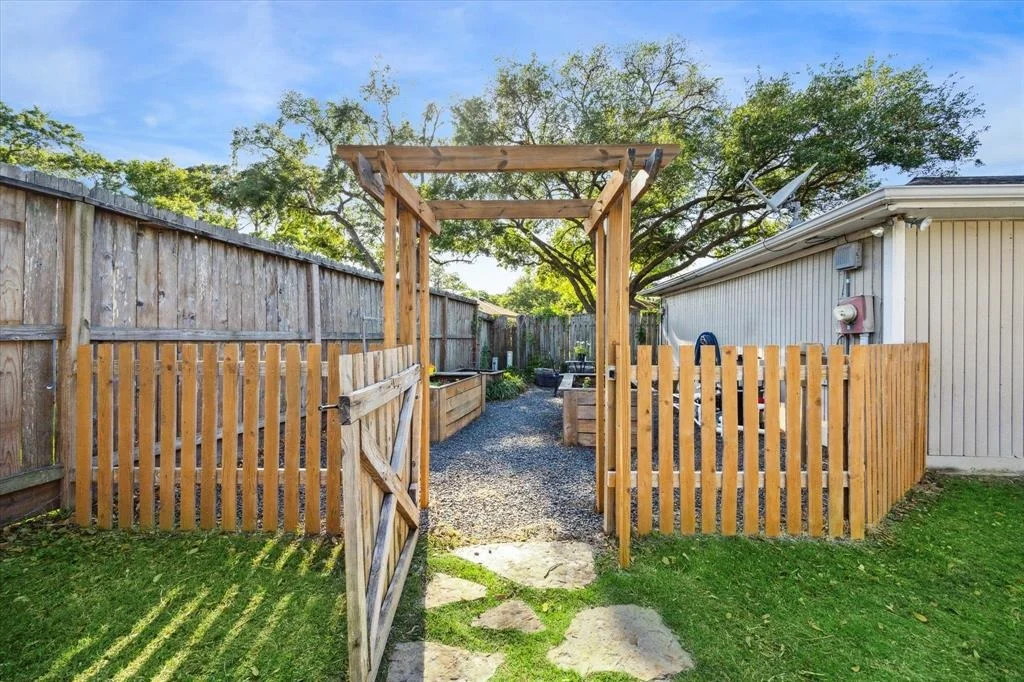 Photo of 12423 Shepherds Ridge Drive