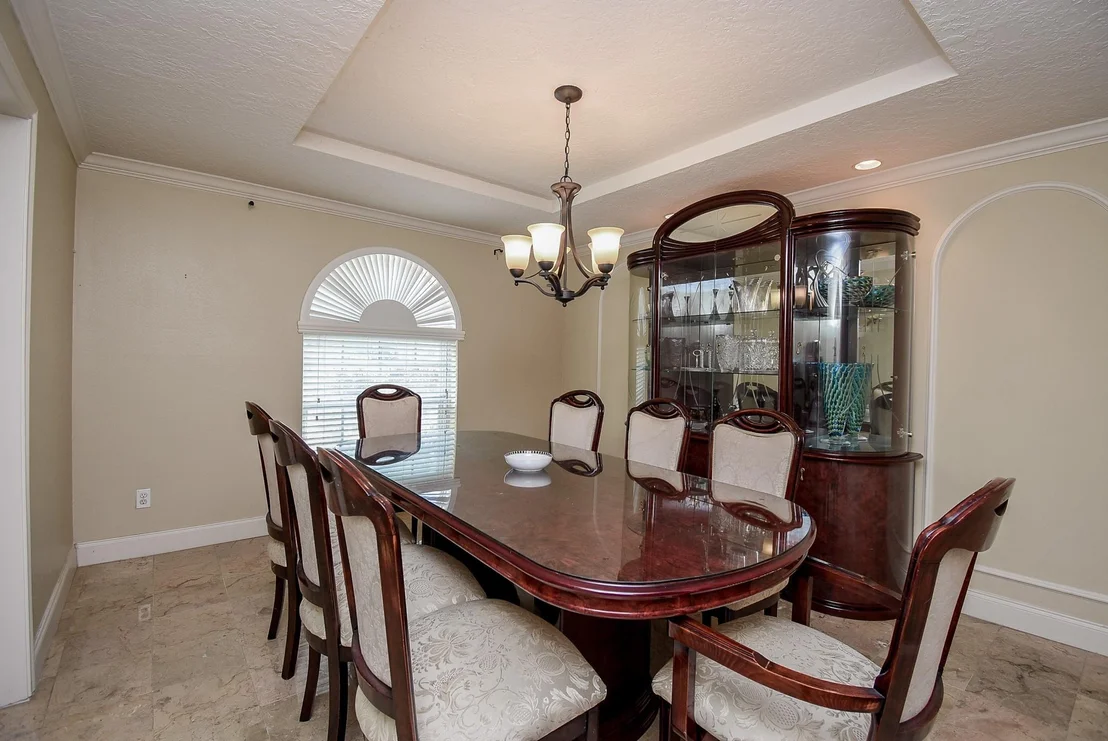Photo of 426 Longview Drive