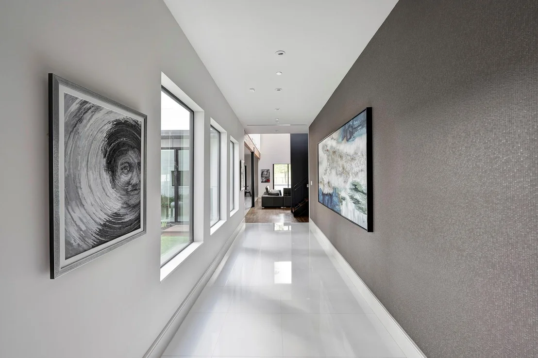 Photo of 8317 Hunters Creek Drive