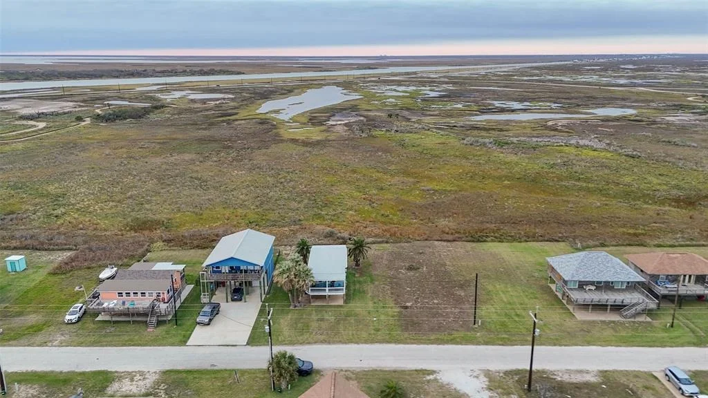 Photo of 385 Beachfront Drive