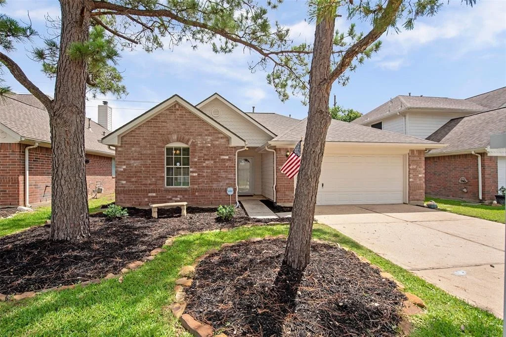 Photo of 16315 Redbud Berry Lane