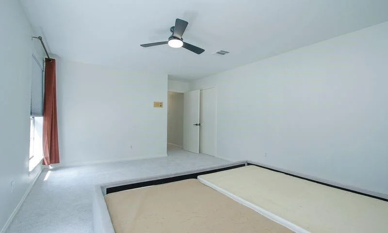Photo of 8006 Albin Lane