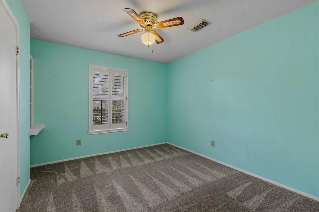 Photo of 1123 Oxborough Drive