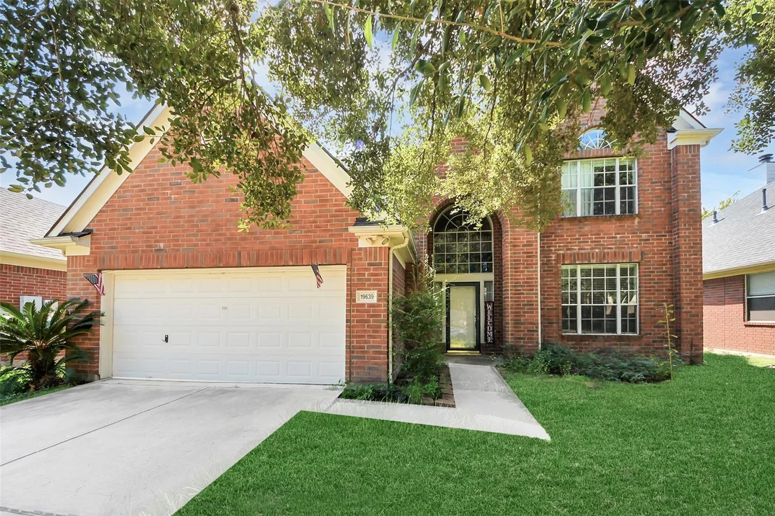 Photo of 19639 Azalea Brook Way