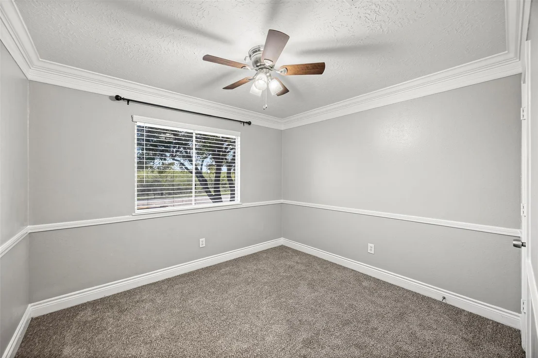 Photo of 6822 Kemper Drive