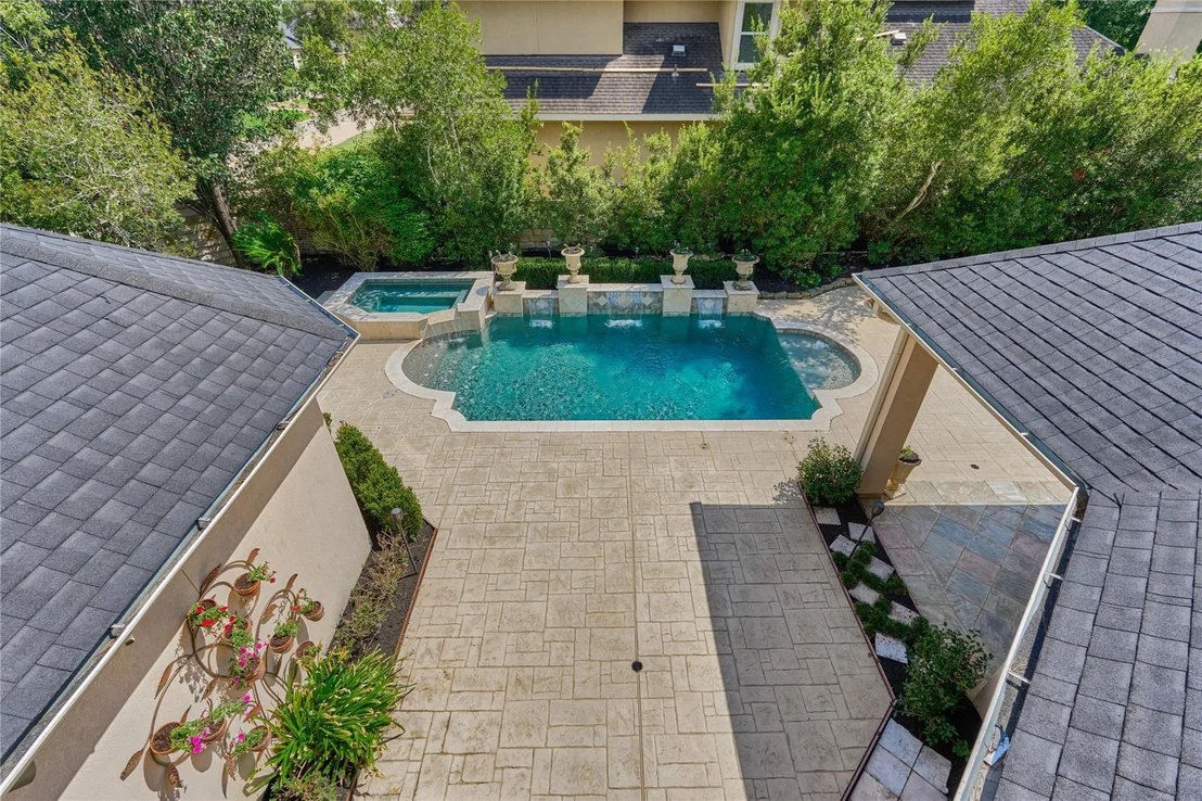 Photo of 8003 Marshall Falls Drive