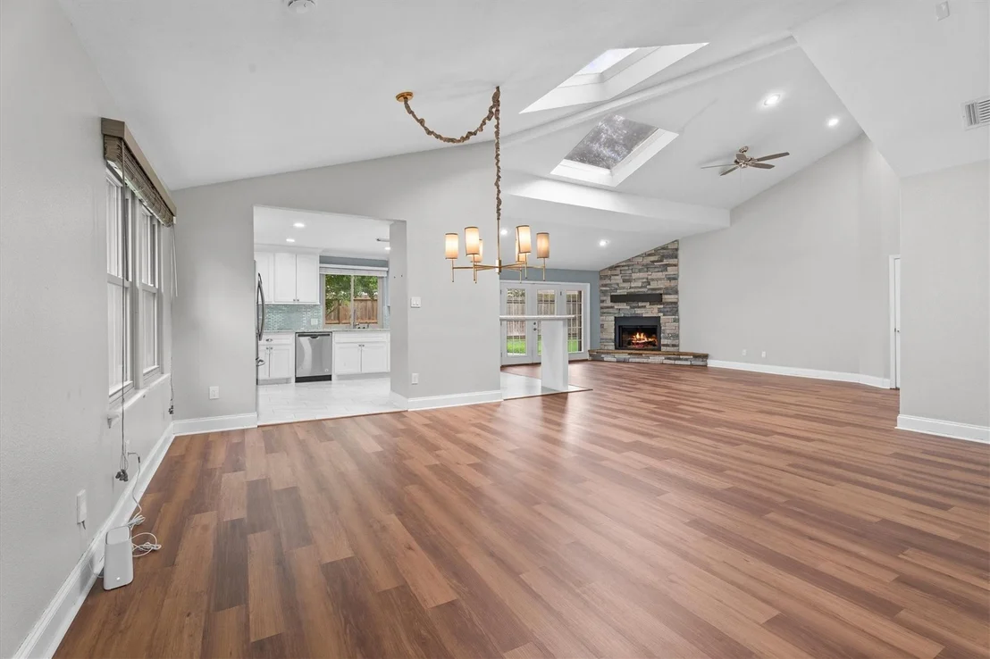 Photo of 538 Enchanted Lane