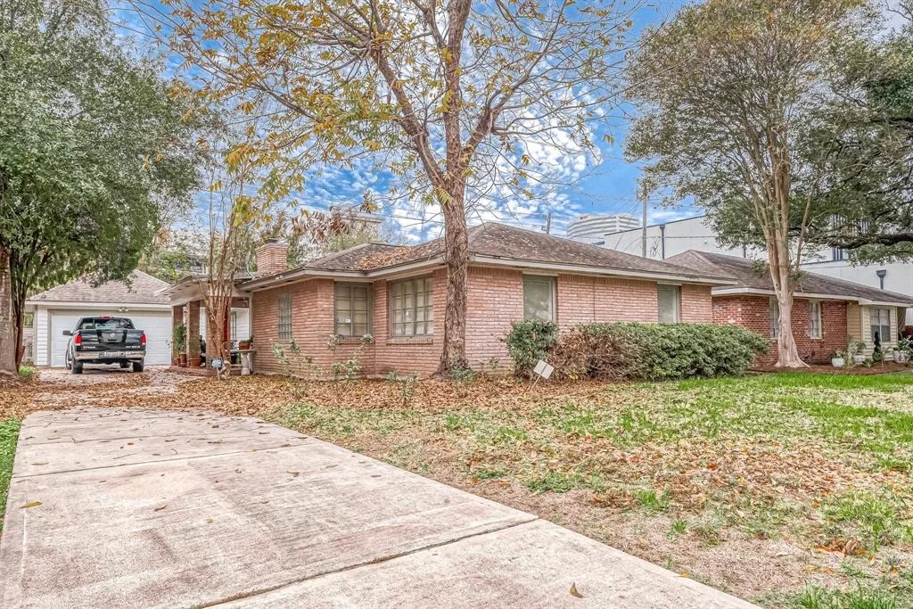 Photo of 2312 Suffolk Drive