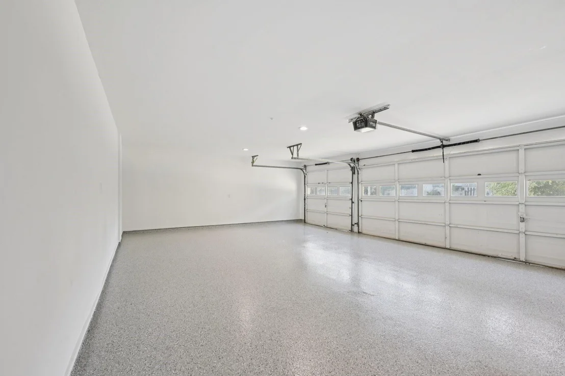 Photo of 1302 Riverview Circle
