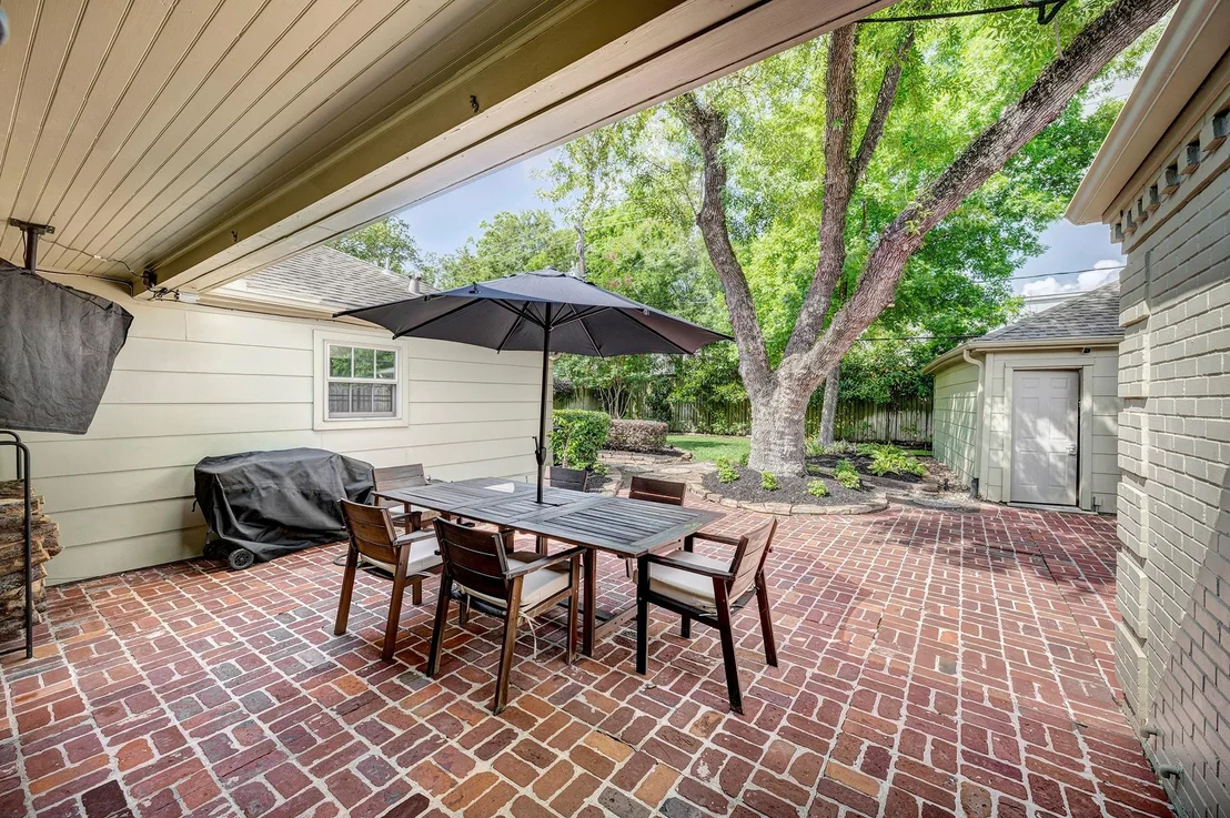 Photo of 2914 Ann Arbor Drive