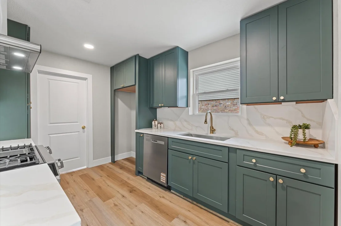 Photo of 2306 Eaglerock Drive
