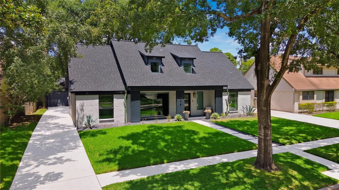 Photo of 5934 Dumfries Drive Drive
